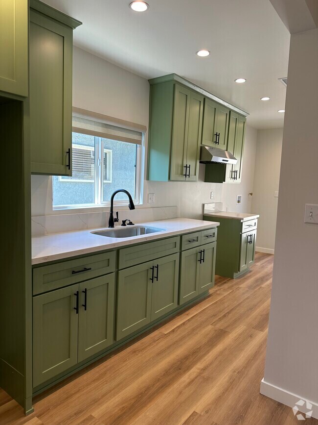 Rentals near El Sereno Middle Page 2