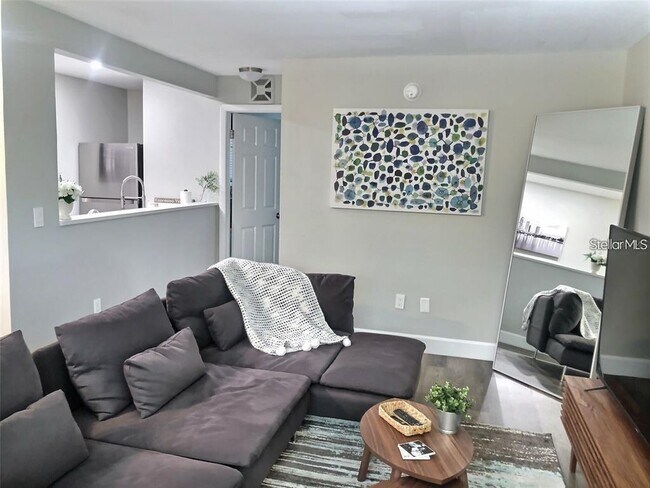 Photo - 1301 S Howard Ave Unit A5