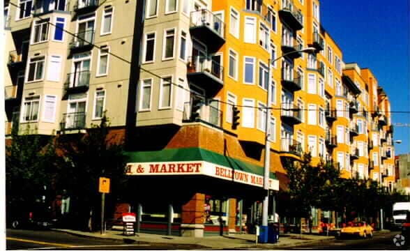 Vista alternativa del edificio - Belltown Court