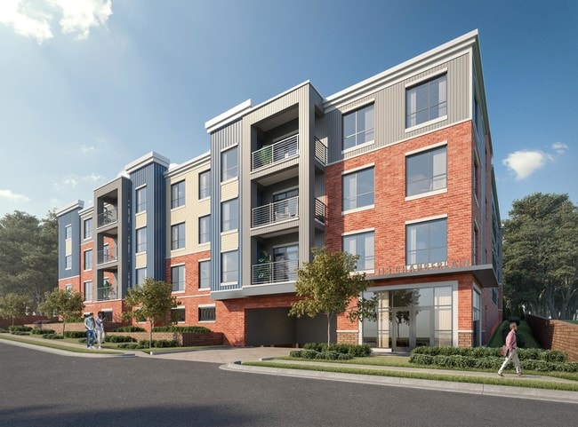 Photo - Yugo Raleigh Logan