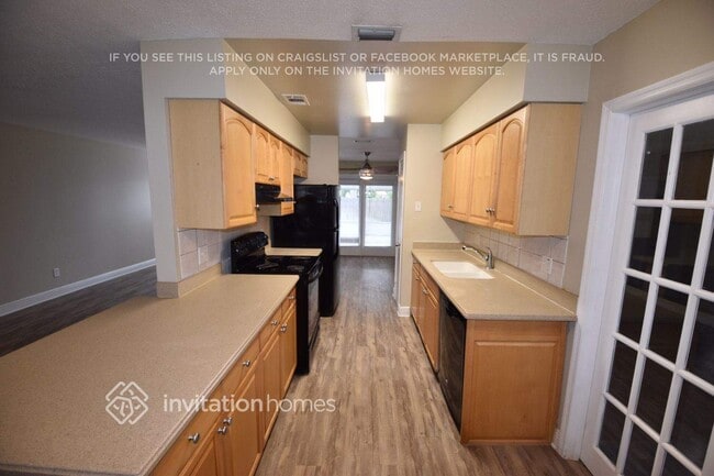 Photo - 405 Chestnut Ave