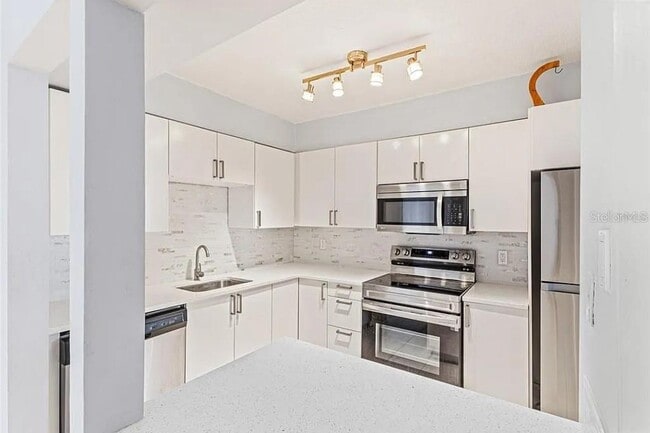 Photo - 546 Orange Dr Unidad 11