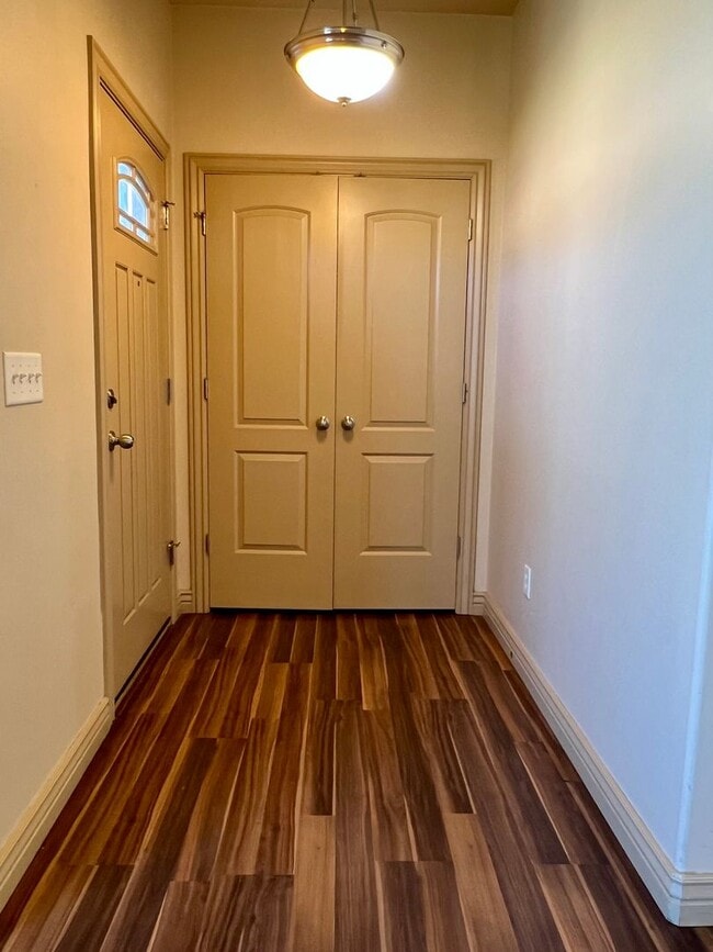 Photo - 4-Bedroom Herriman Townhome w/2-car Garage