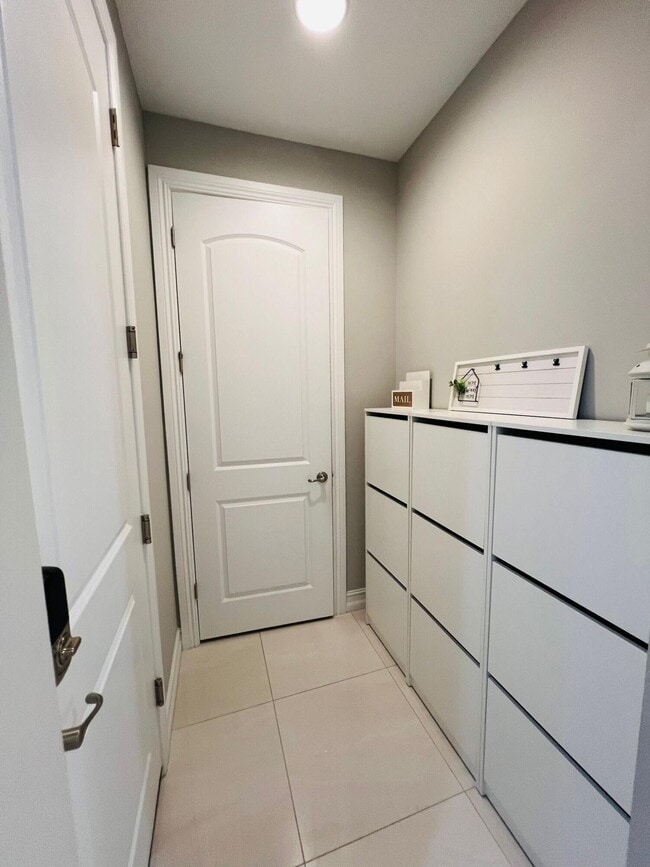 Photo - 9932 Brickhill Dr