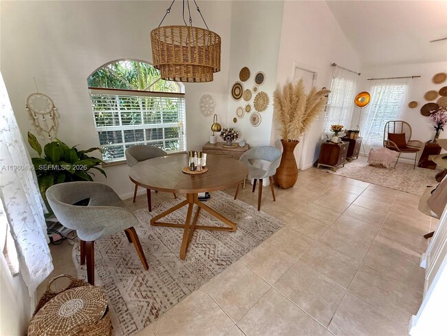 Photo - 415 32nd St Unit 1