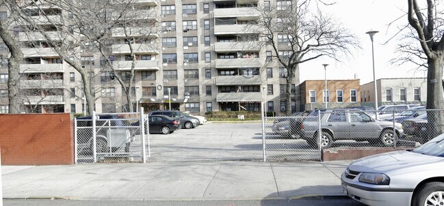 Photo - Stratford Towers