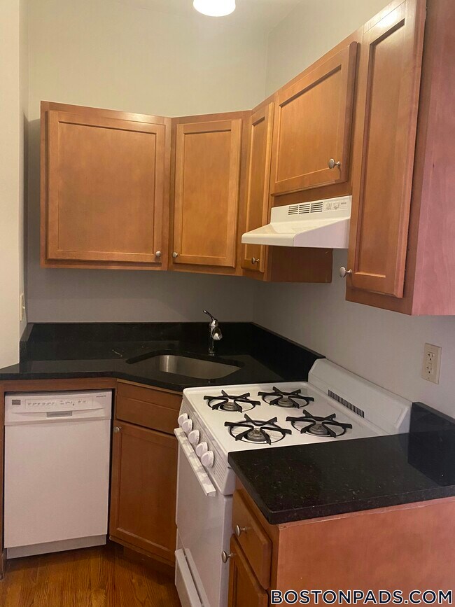 Photo - 38 Hemenway St Unit 26