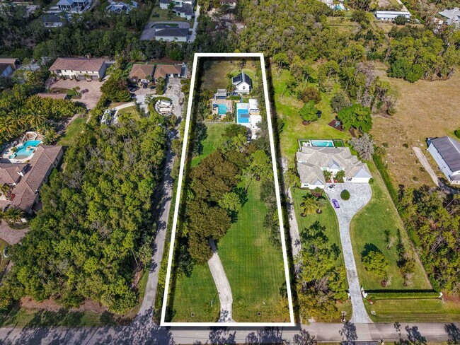Photo - **Livingston Woods 4/2 Home - Rarely Available - Outdoor Oasis in Naples**