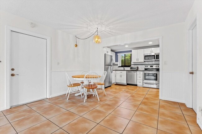 Photo - 50 SE 12th St Unidad 160