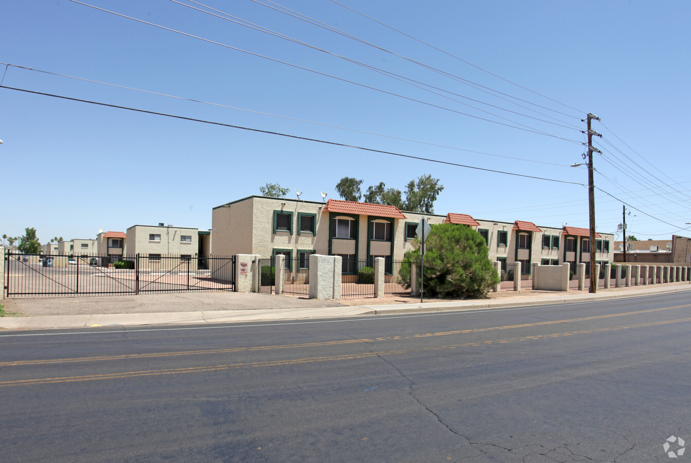 Photo - Alma Park Apartments