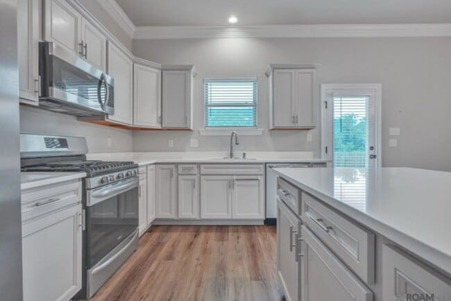 Photo - 7248 Kenilworth Crossing Ave