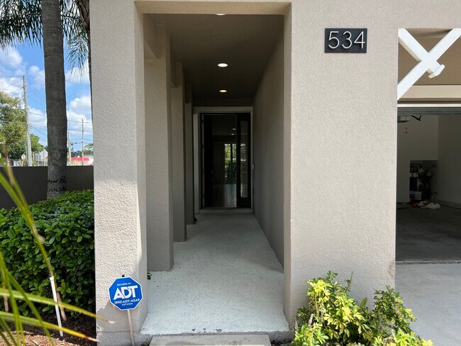 Longwood Townhouse