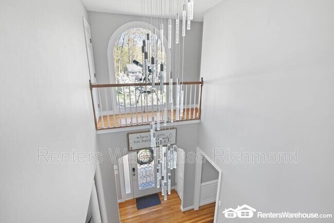 Photo - 6000 Sedgefield Rd