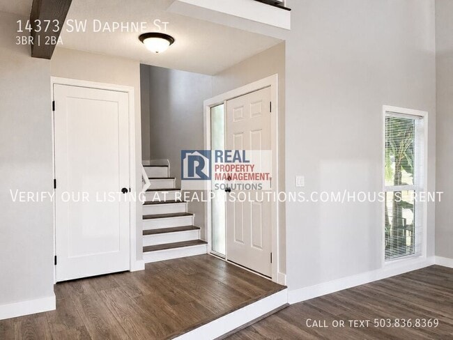 Photo - 14373 SW Daphne St