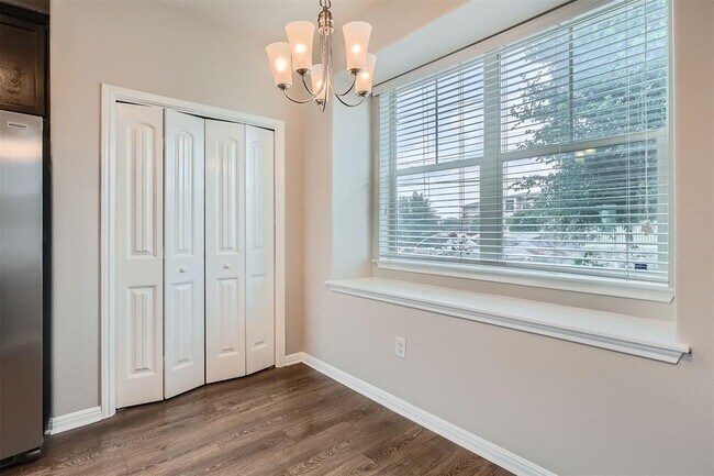 Photo - 516 E Slaughter Ln Unit 1101