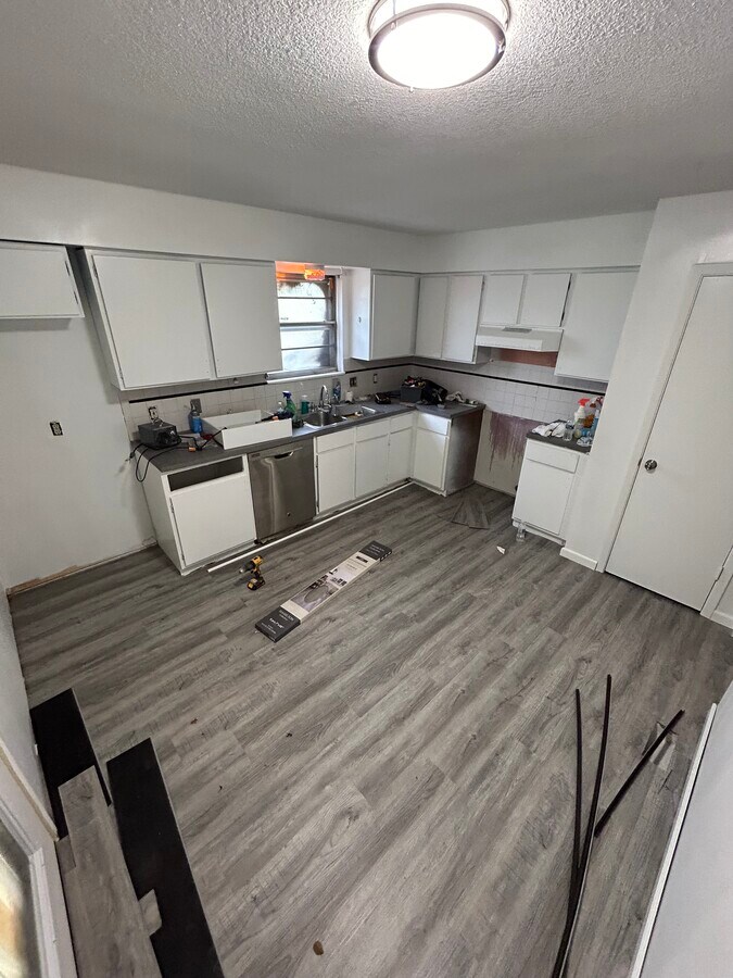 Photo - 2725 Ponderosa Dr