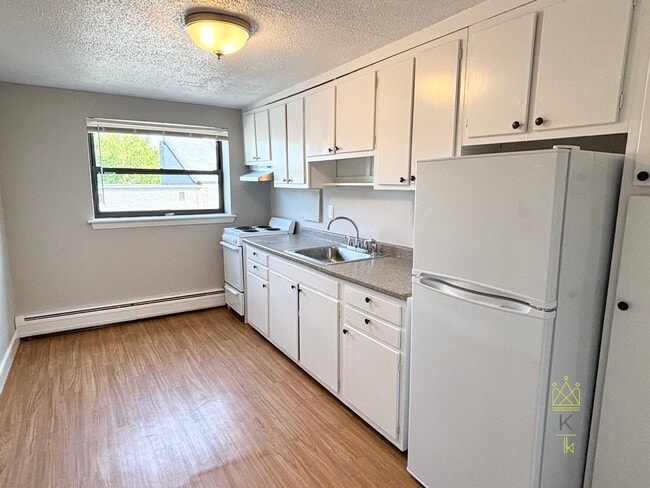 Building Photo - 48A Harvard Ave Unit #4