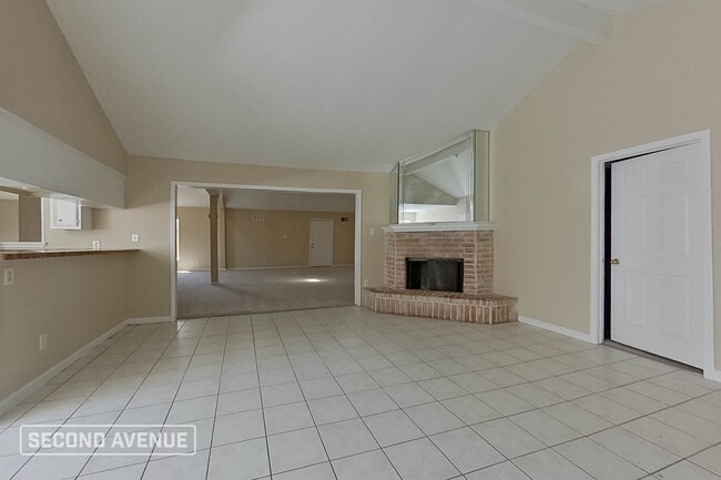 Photo - 12006 Pompton Dr