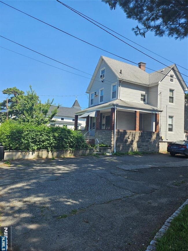 Building Photo - 141 Union St Unit 1-1 Rental