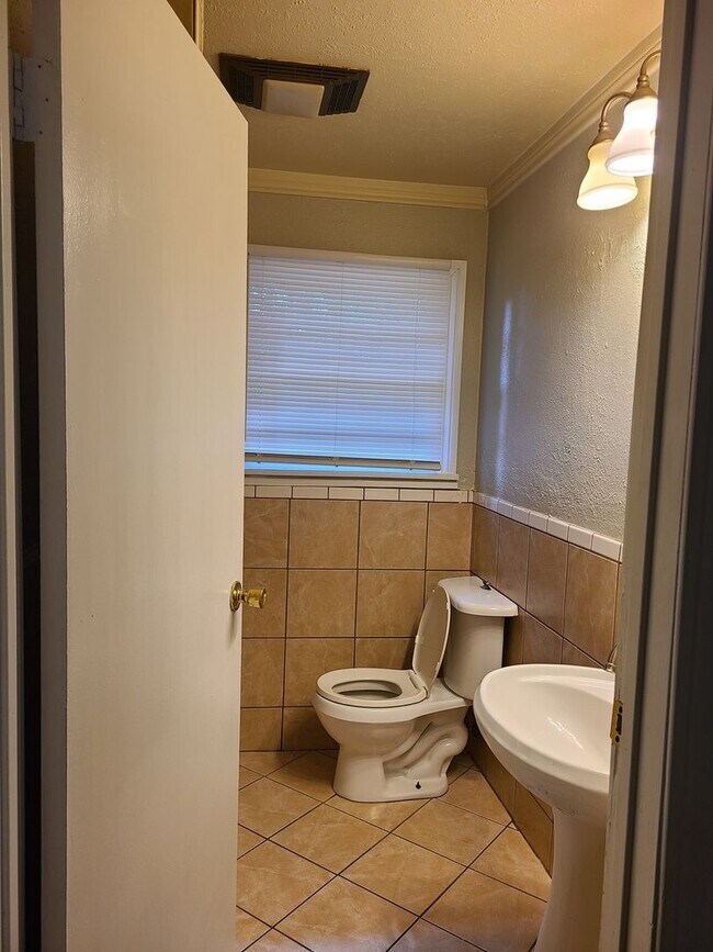 Photo - Cute 2 bedroom house!