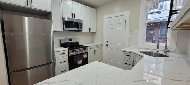 Photo - 1517 S Napa St