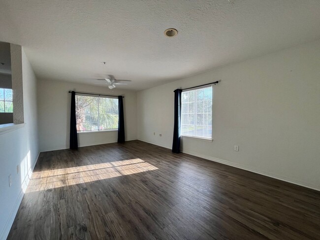 Photo - 3501 D'Avinci Way Unit 2031