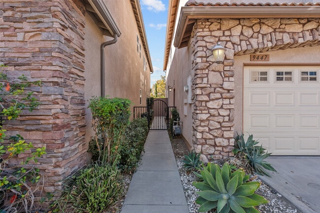 Photo - 9447 Hendrix Ln