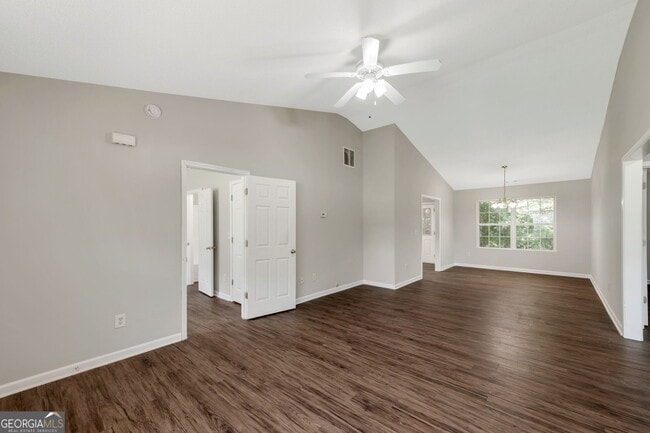 Photo - 45 Mineral Springs Ln
