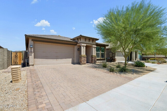 Building Photo - 17766 W Granite View Dr