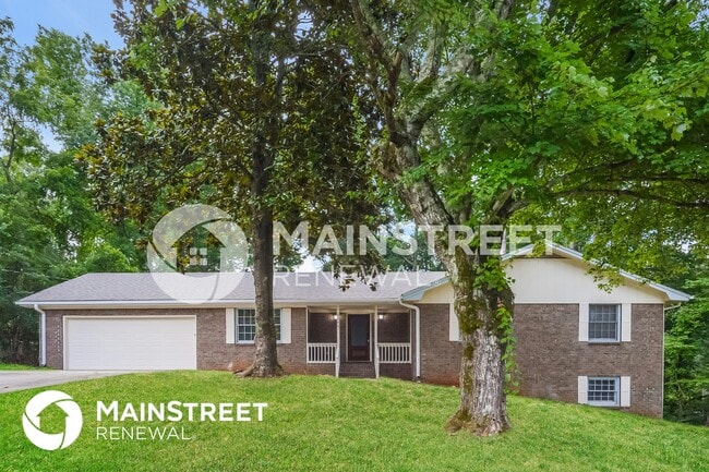 Photo - 2245 Pinewood Dr