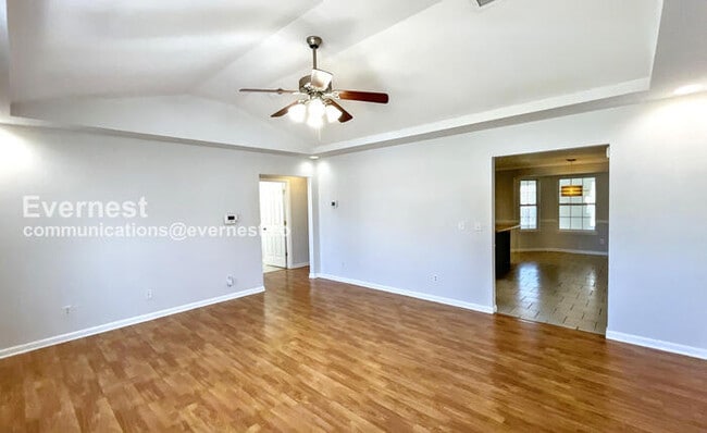 Photo - 183 Bunker Dr