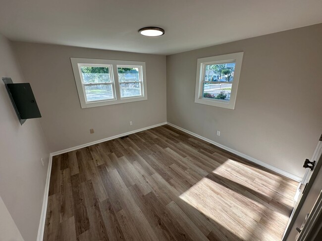 Photo - 116 N Tarver Ave
