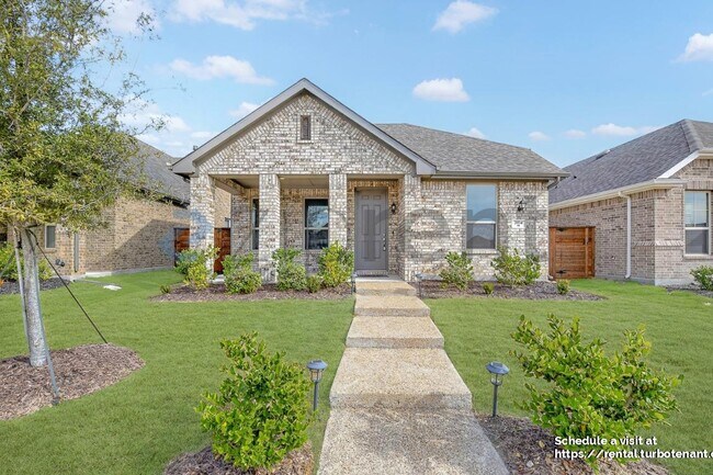 Photo - 2004 Poppy Wy