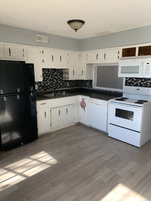 Photo - 208 Blue Ridge Dr