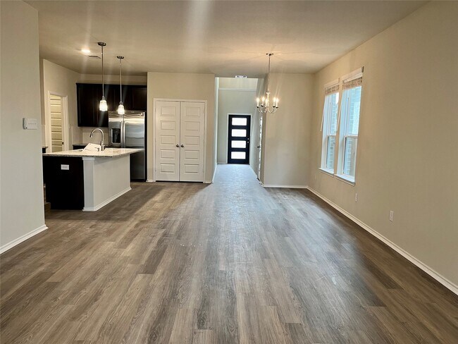 Photo - 40621 Guillemont Ln