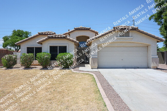 Building Photo - 2276 S Bahama Dr