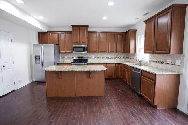 Photo - 3463 Bradbury Cir