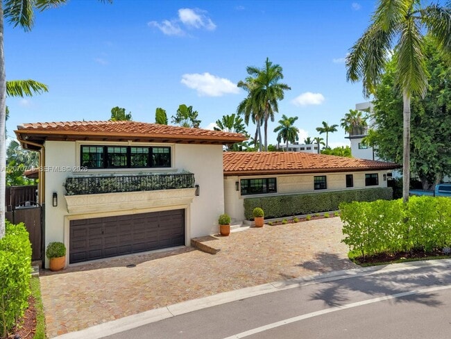 Photo - 287 Palm Ave