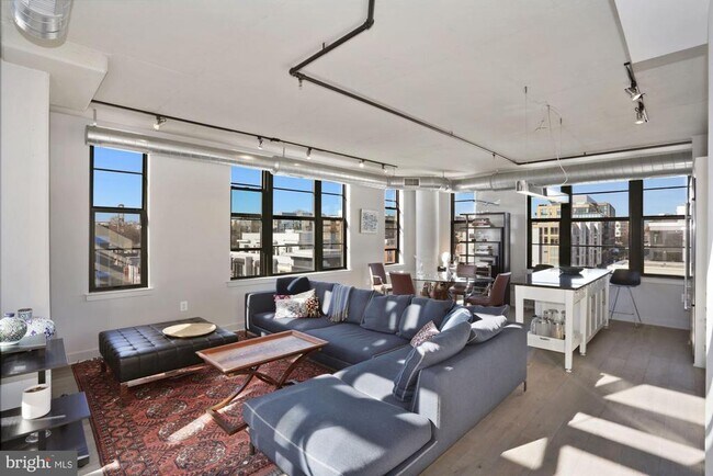 Photo - 2125 14th St NW Unidad 815