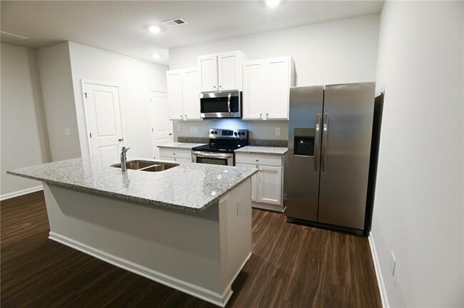 Photo - 115 Vlg Grn Dr NW