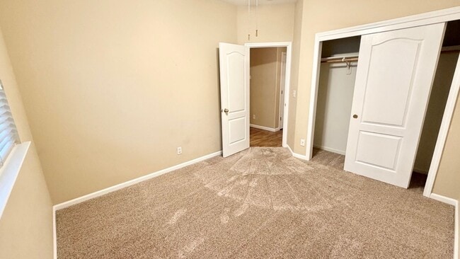 Photo - $2,350 Herndon & Willow, 3 Bedroom Home - N. Helm Ave, Clovis