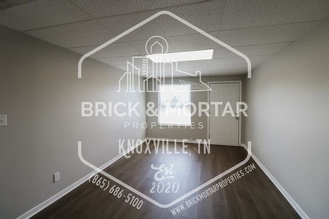 Photo - 1009 Clendenen Rd