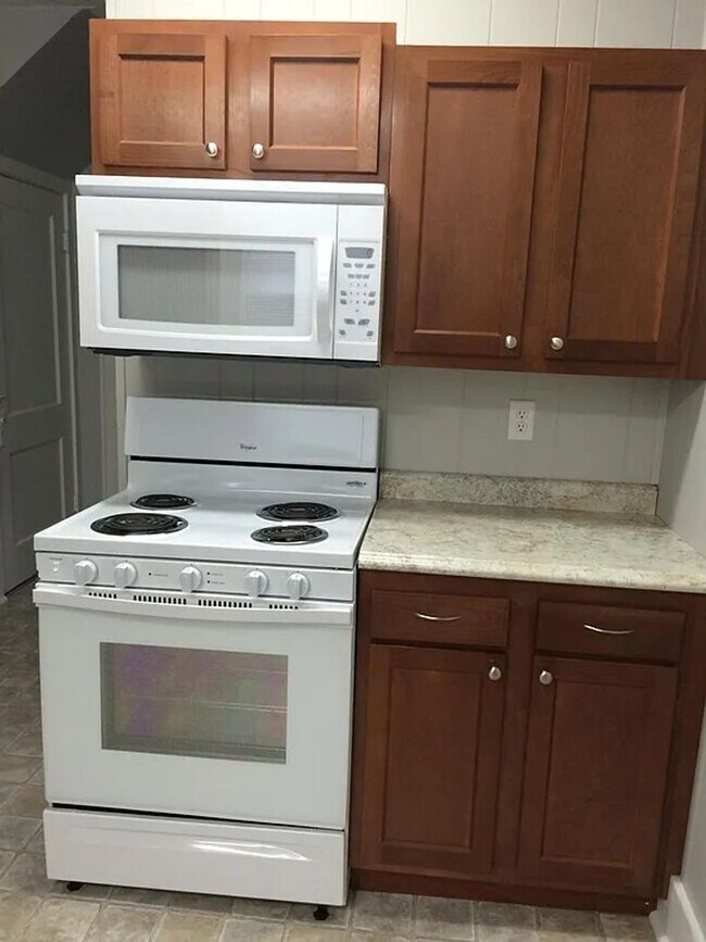 701 N Gilbert St Unit 701 N Gilbert