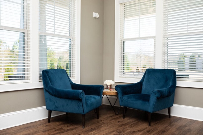 Photo - Shiloh Apartments