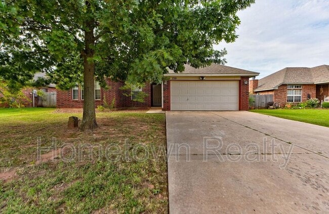 Photo - 720 E Elder Ln