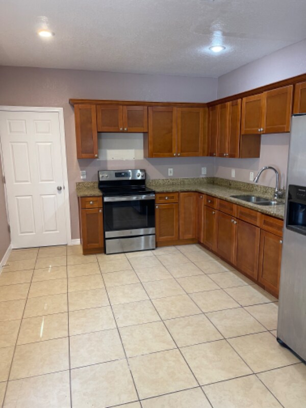 Photo - 3234 Welborn Way
