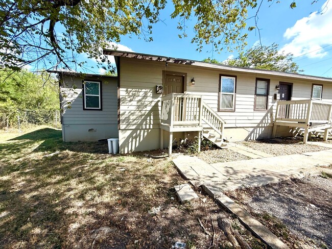 617 S Palmetto St