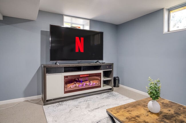 Photo - 176 Grand Ave Unit ID1374786P