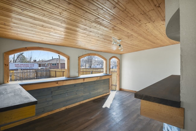 Photo - 104 Stuart St