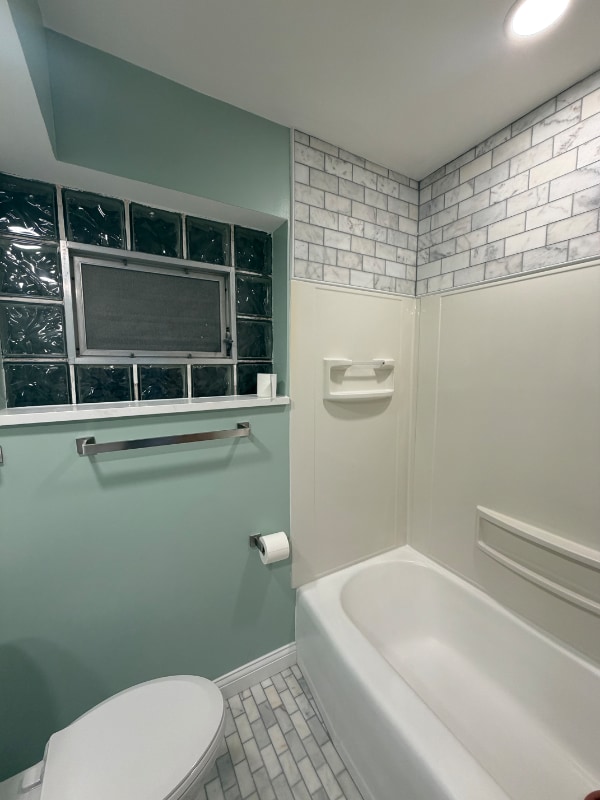 Photo - 2940 N Natoma Ave